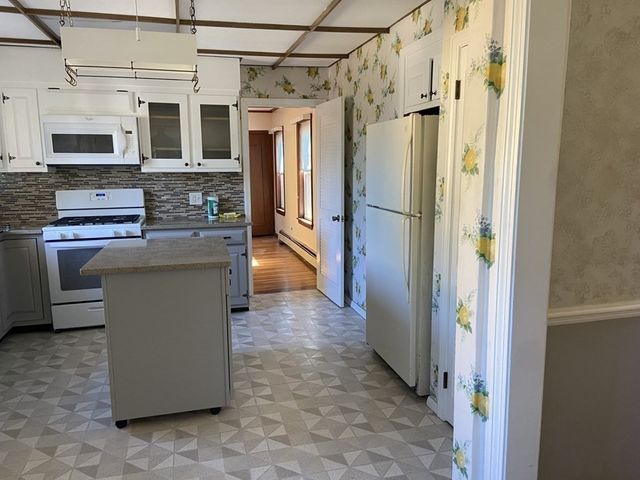 127 Pond Street 2, Braintree, MA 02184