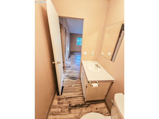 295 EASY STREET Rd, Silver Lake, WA 98645