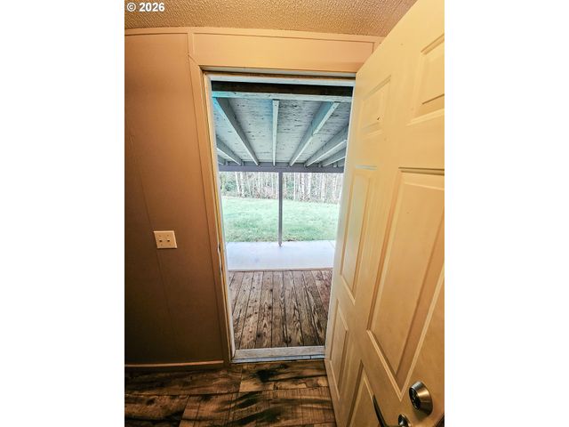 295 EASY STREET Rd, Silver Lake, WA 98645