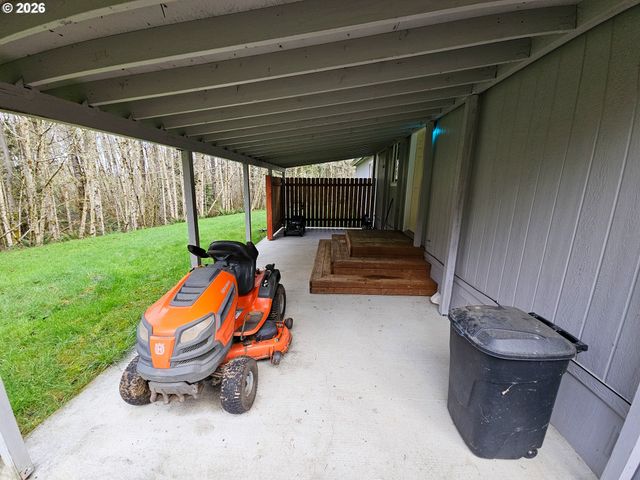 295 EASY STREET Rd, Silver Lake, WA 98645