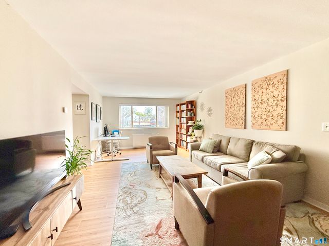 143 Hoyt Street 1N, Stamford, CT 06905