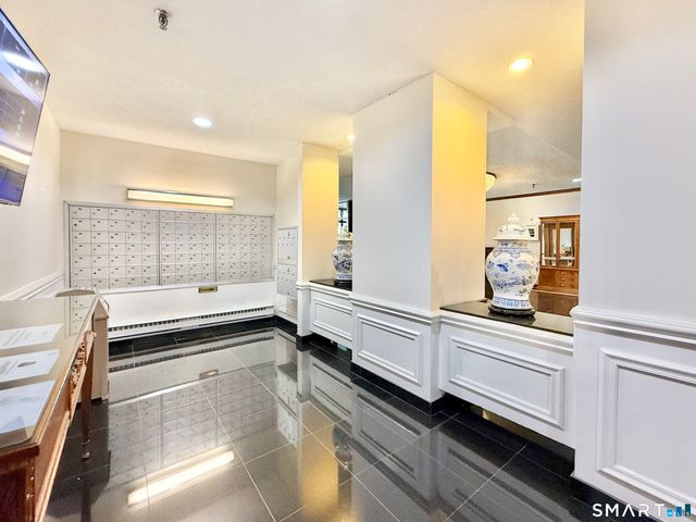 143 Hoyt Street 1N, Stamford, CT 06905