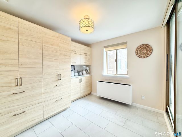 143 Hoyt Street 1N, Stamford, CT 06905