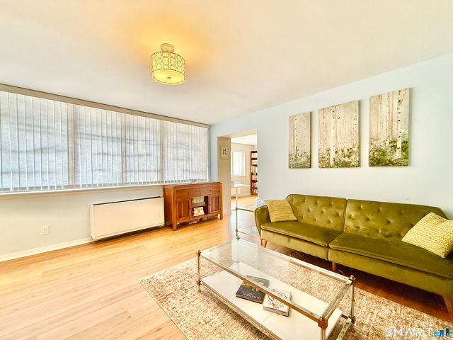 143 Hoyt Street 1N, Stamford, CT 06905