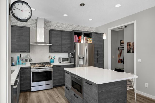 4878 161st Street W, Lakeville, MN 55044