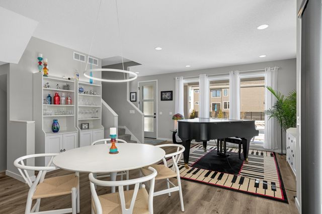 4878 161st Street W, Lakeville, MN 55044