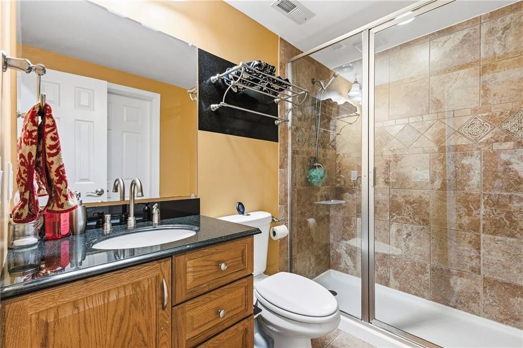 Image 49 of property listing at 2436 Fontainebleau Drive, Dunwoody, GA 30360