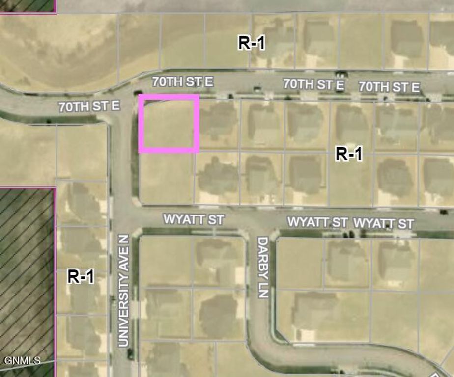 504 70th Street E, Williston, ND 58801 photo 2