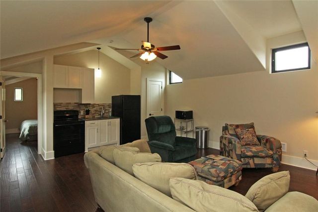 7080 Comanche TRL - Garage Apartment, Austin, TX 78732