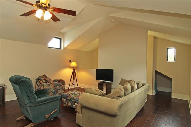 7080 Comanche TRL - Garage Apartment, Austin, TX 78732