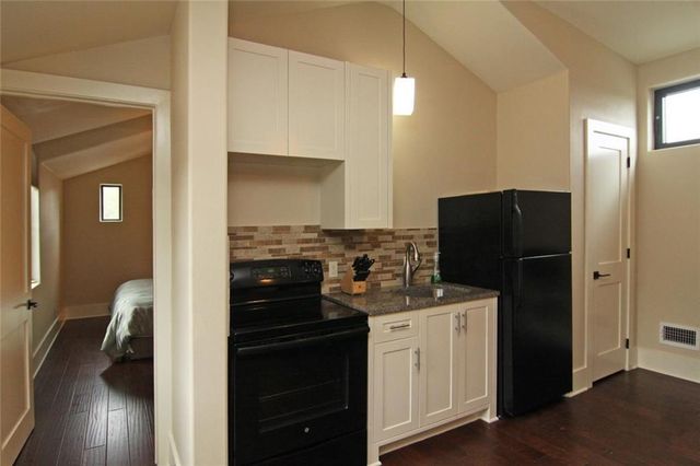 7080 Comanche TRL - Garage Apartment, Austin, TX 78732