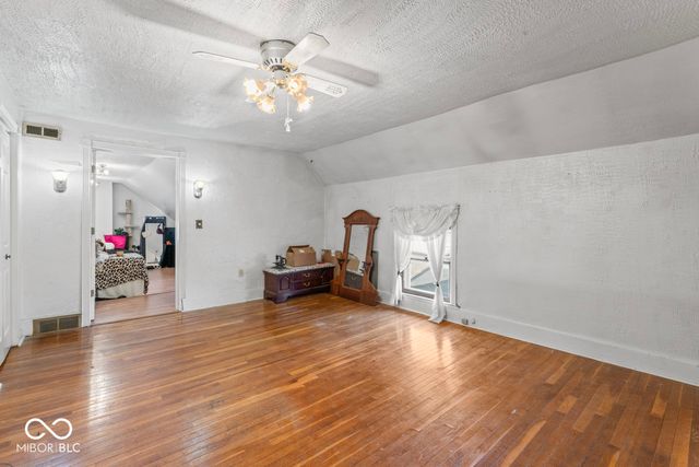 6908 Mendenhall Road, Indianapolis, IN 46221