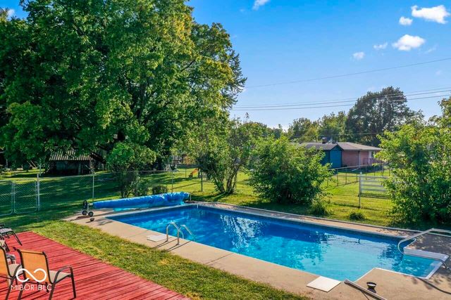 6908 Mendenhall Road, Indianapolis, IN 46221