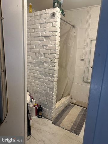 724 JEFFERSON PIKE, Knoxville, MD 21758