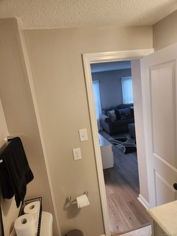 515 Liberty Street 515, Meriden, CT 06450