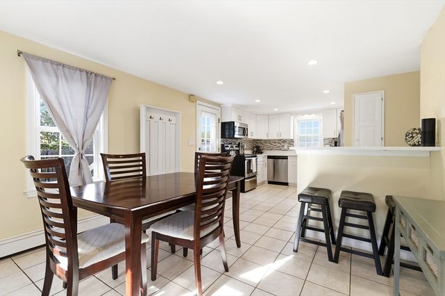 30 Huntington Rd., Plymouth, MA 02360