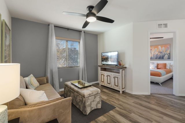 3608 Setaria Road NW, Albuquerque, NM 87120