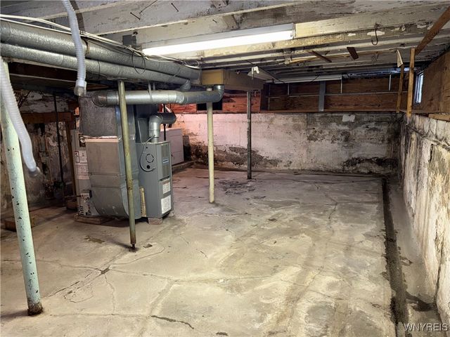 29 Orange Avenue, Lackawanna, NY 14218