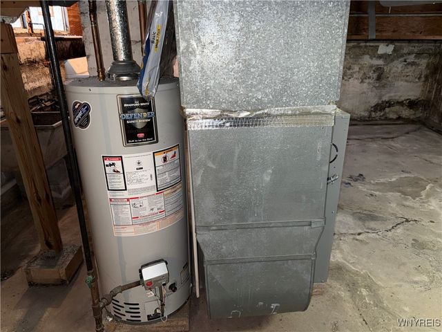 29 Orange Avenue, Lackawanna, NY 14218