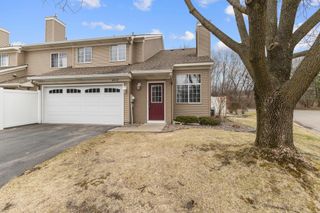 610 85th Lane NW 8NW, Coon Rapids, MN 55433