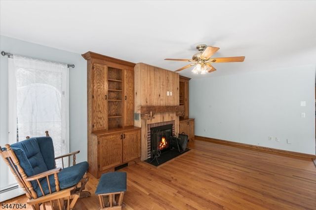 958 Cedar Dr, Stillwater Twp., NJ 07860