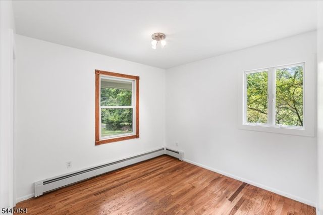 958 Cedar Dr, Stillwater Twp., NJ 07860