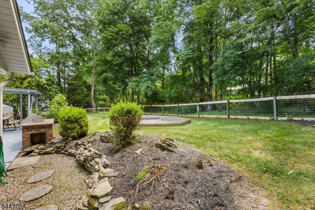 958 Cedar Dr, Stillwater Twp., NJ 07860