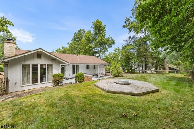 958 Cedar Dr, Stillwater Twp., NJ 07860