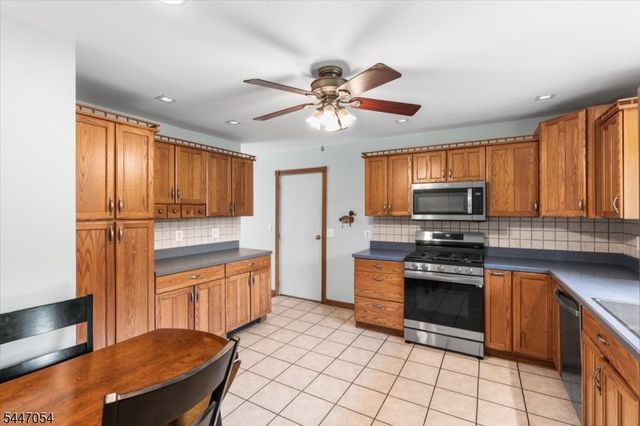 958 Cedar Dr, Stillwater Twp., NJ 07860
