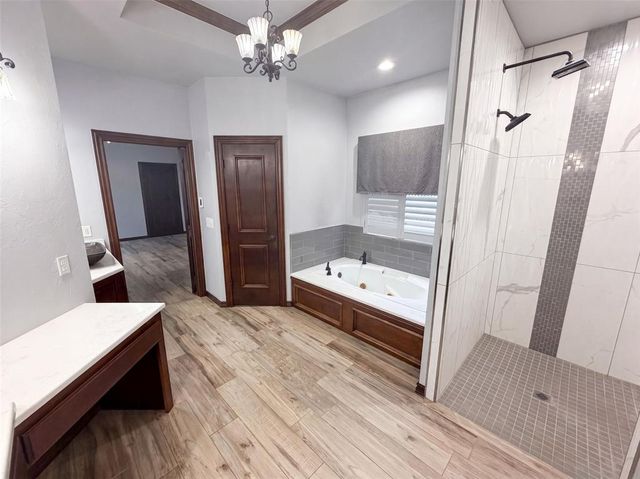 1017 W Camellia Way, Mustang, OK 73064