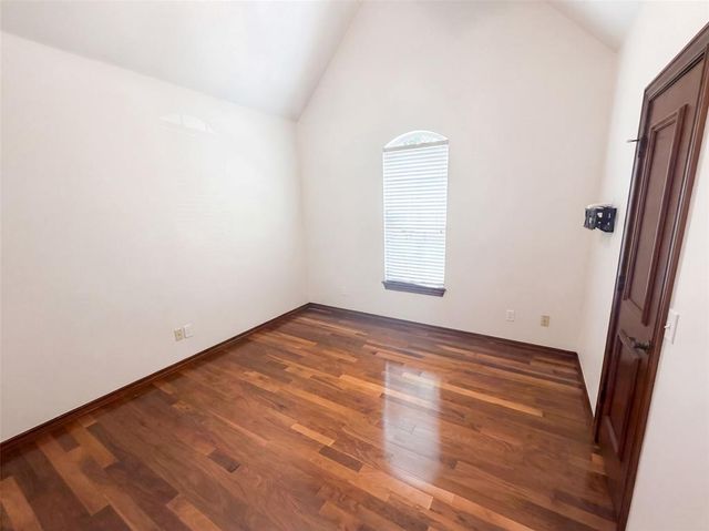 1017 W Camellia Way, Mustang, OK 73064