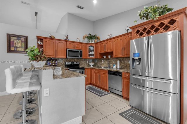 3160 SW 142nd Ave, Miami, FL 33175