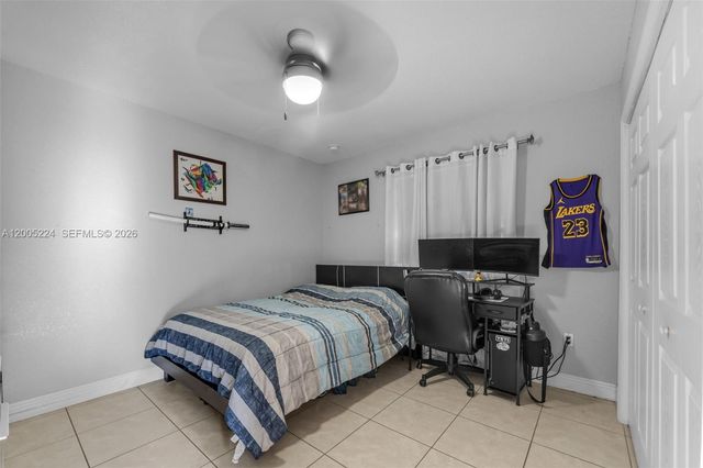 3160 SW 142nd Ave, Miami, FL 33175