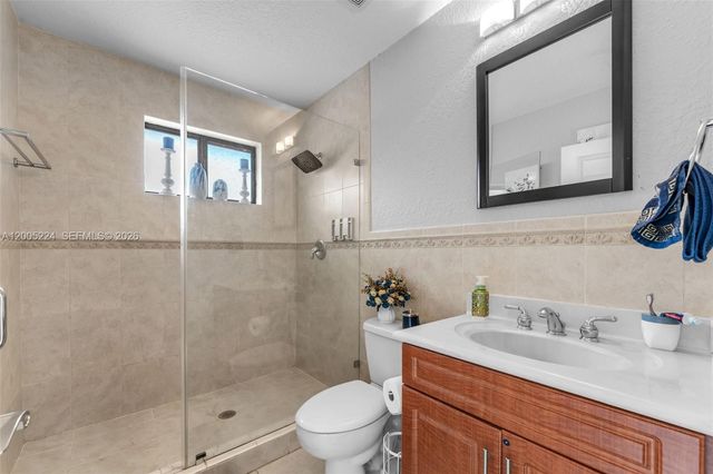 3160 SW 142nd Ave, Miami, FL 33175