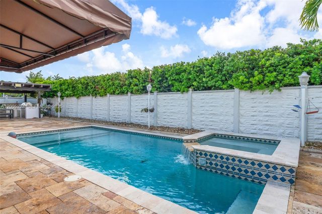 3160 SW 142nd Ave, Miami, FL 33175