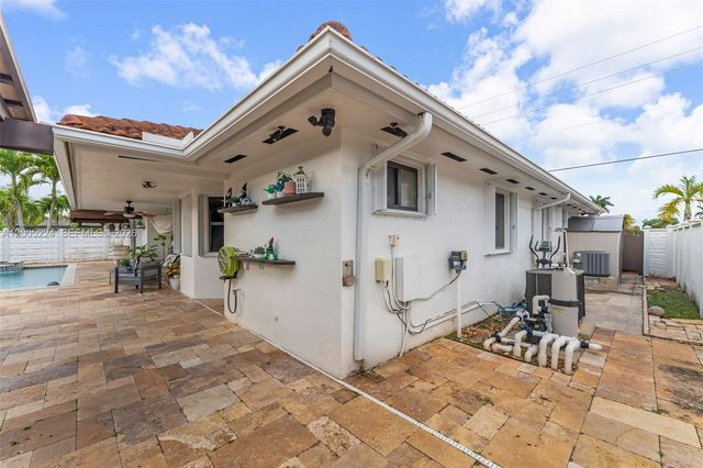 3160 SW 142nd Ave, Miami, FL 33175