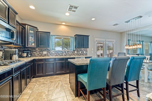 12354 E Calle Riobamba, Vail, AZ 85641