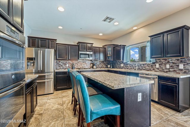 12354 E Calle Riobamba, Vail, AZ 85641
