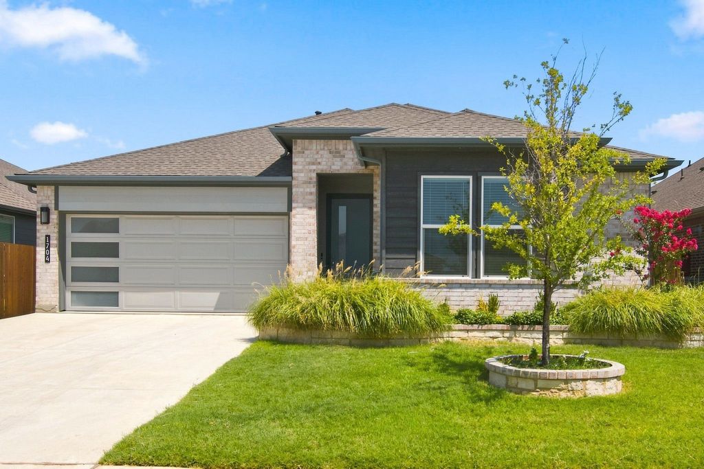 1704 Buzzard Road, Denton, TX 76205