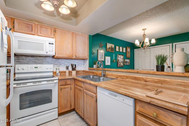 1645 W BASELINE Road 1058, Mesa, AZ 85202