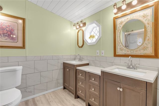 204 Hollowvue Road, Big Beaver, PA 16157