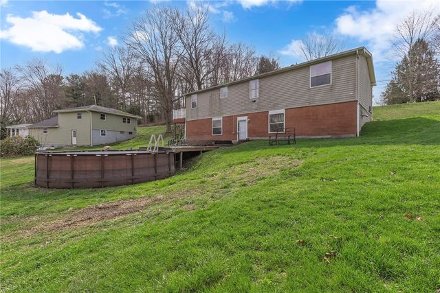 204 Hollowvue Road, Big Beaver, PA 16157