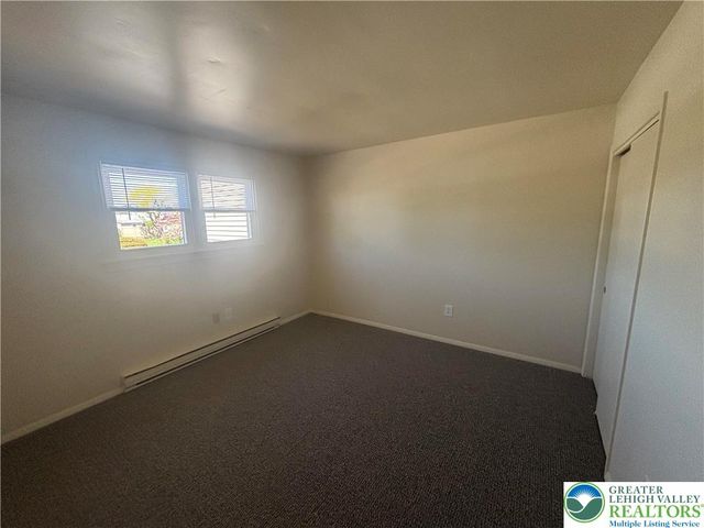 5 Stonewood Place, Catasauqua Boro, PA 18032