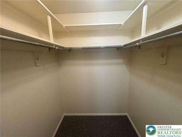 5 Stonewood Place, Catasauqua Boro, PA 18032