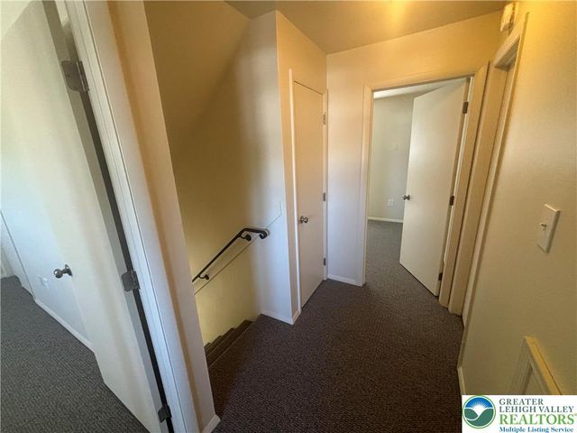 5 Stonewood Place, Catasauqua Boro, PA 18032