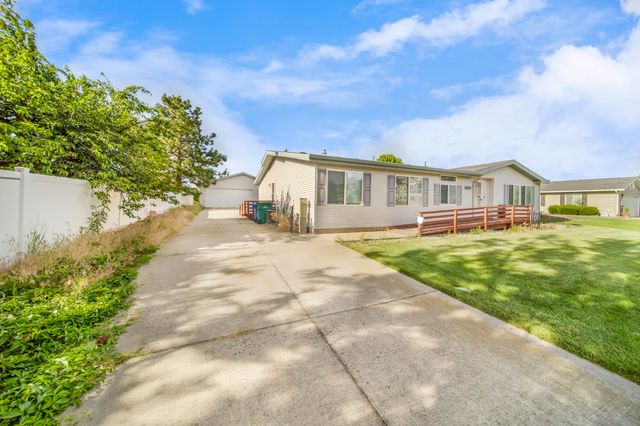 16515 E Main Ave, Spokane Valley, WA 99037