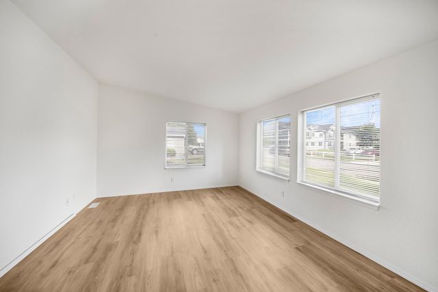 16515 E Main Ave, Spokane Valley, WA 99037