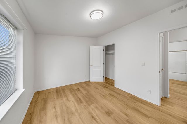 16515 E Main Ave, Spokane Valley, WA 99037