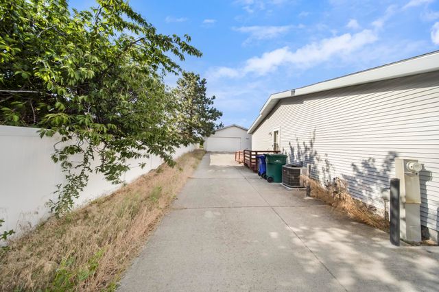16515 E Main Ave, Spokane Valley, WA 99037