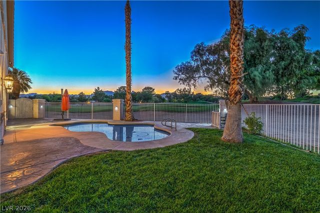 5152 Forest Oaks Drive, Las Vegas, NV 89149